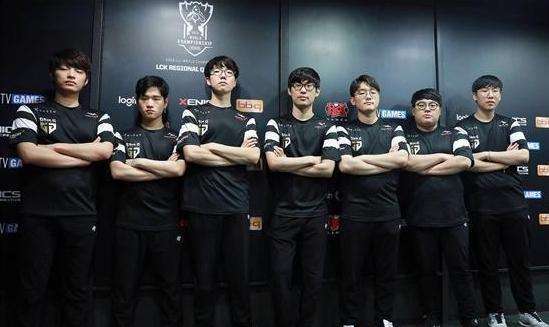 全国春季游泳锦标赛男子100米蛙泳决赛 覃海洋58秒66夺得金牌.