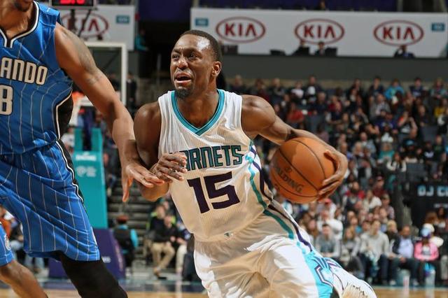 体育WTA1000罗马站：郑钦文2-0大坂直美 晋级八强